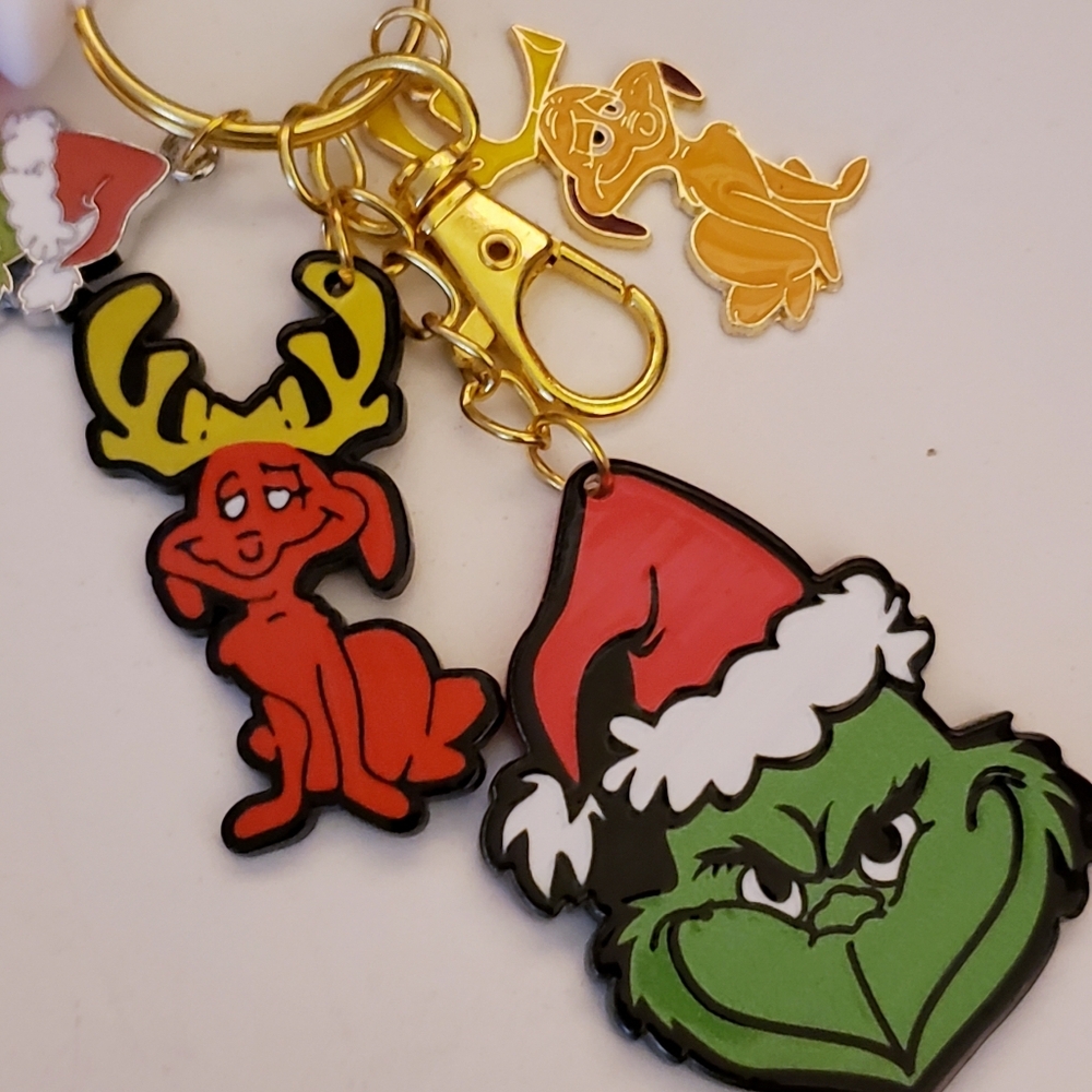 Handmade Long Glow in Dark Holiday Grinch Max Silicone Focal Bead Keychain - Picture 4 of 10